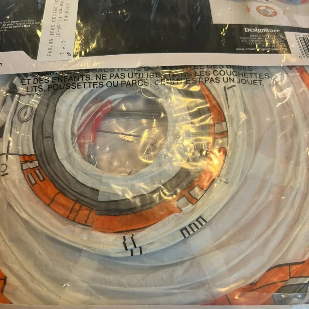 4 packs of 4 Star Wars Force Awakens Paper Lanterns Party Decorations Disney New